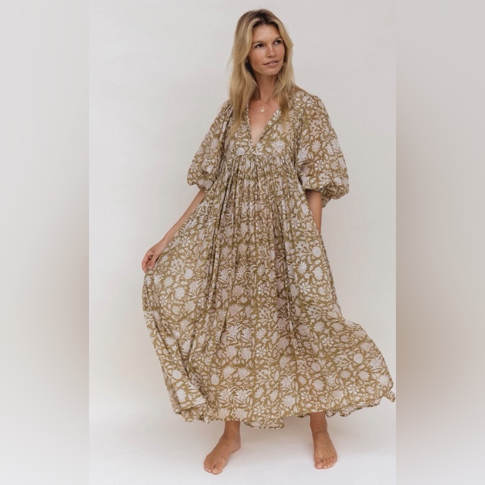 Kyra Maxi Dress ~ Olive, Size S